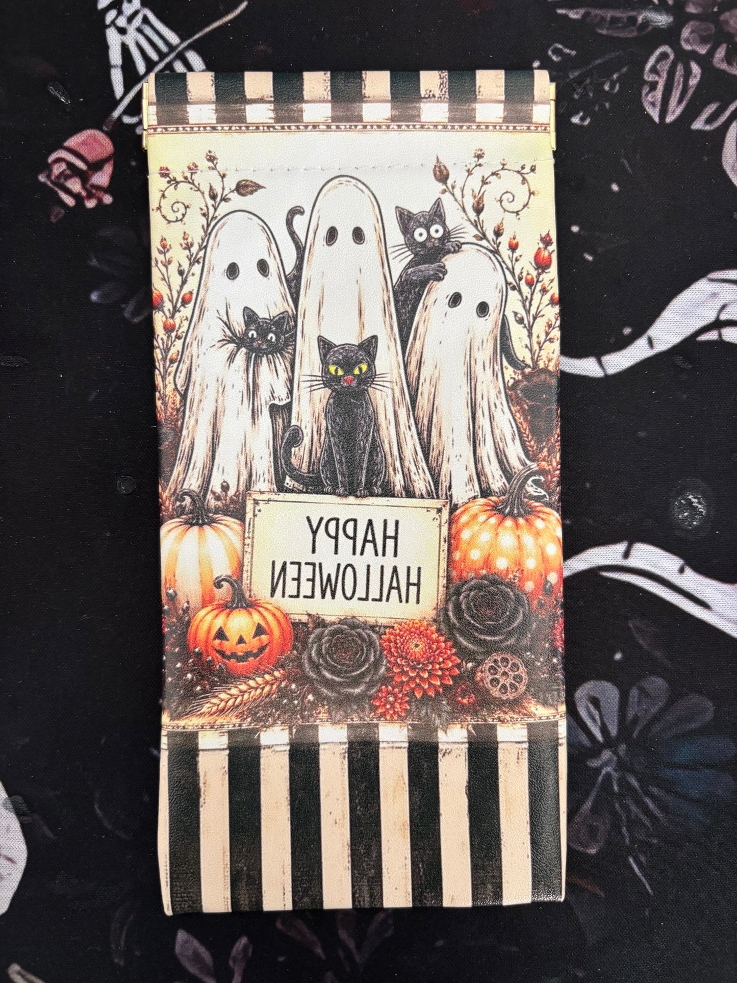 👓 Spooky Cases 👻🖤